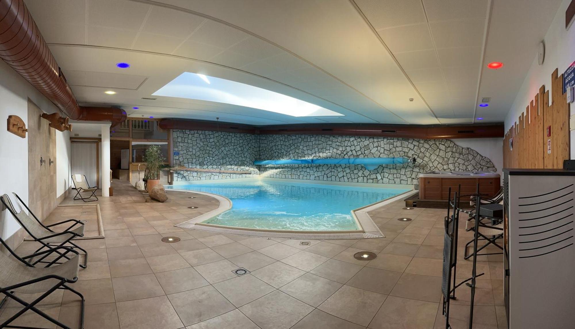 Folgaria Post Hotel エクステリア 写真